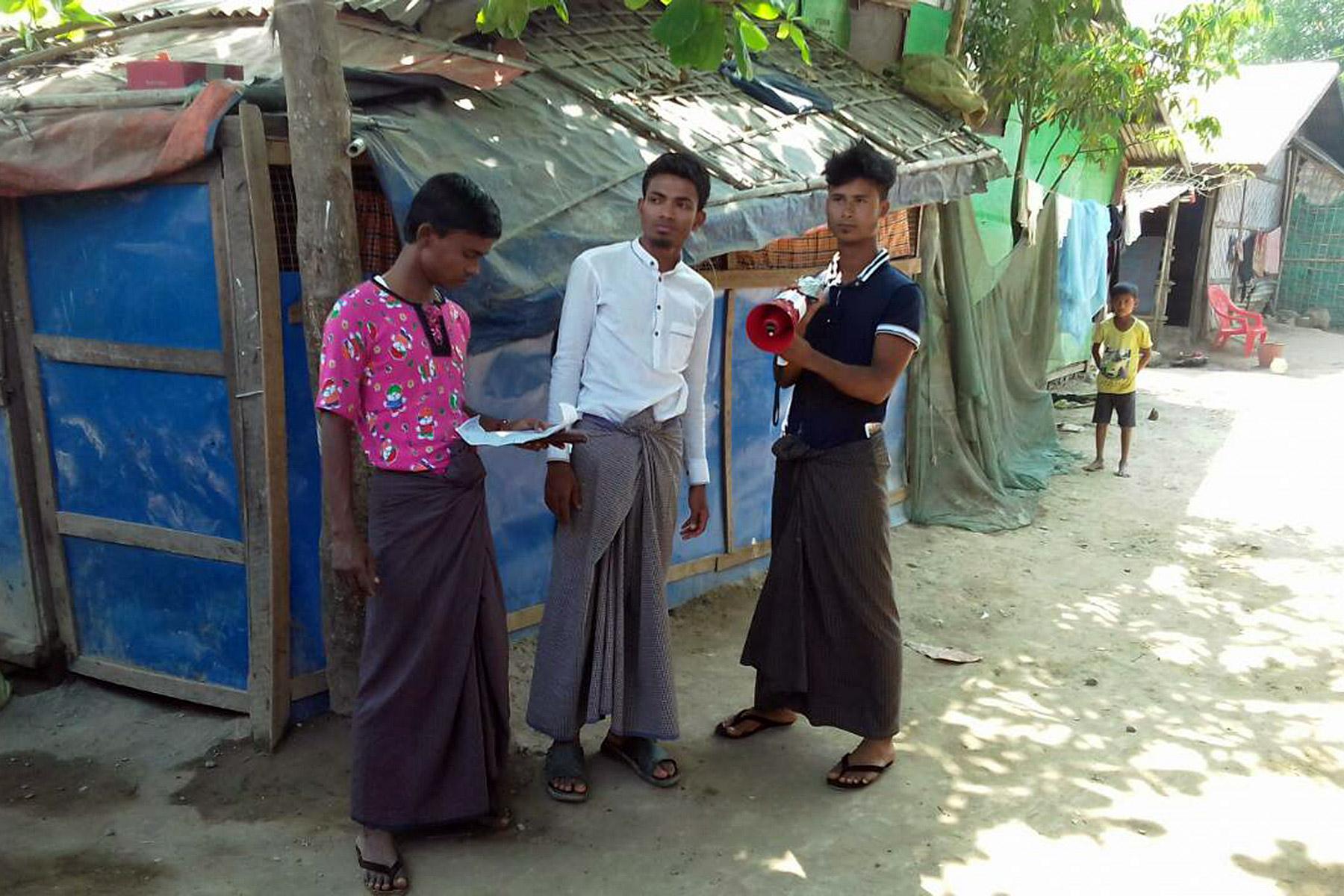 In den Vertriebenenlagern im Bundesstaat Rakhine werden über Lautsprecher COVID-19-Präventionsbotschaften in Rohingya und anderen lokalen Sprachen ausgestrahlt. Alle Fotos: LWB/Myanmar