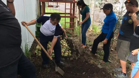 Durante el taller se trabajó desde la teoría y también con ciertas prácticas concretas. Foto: ilco.cr