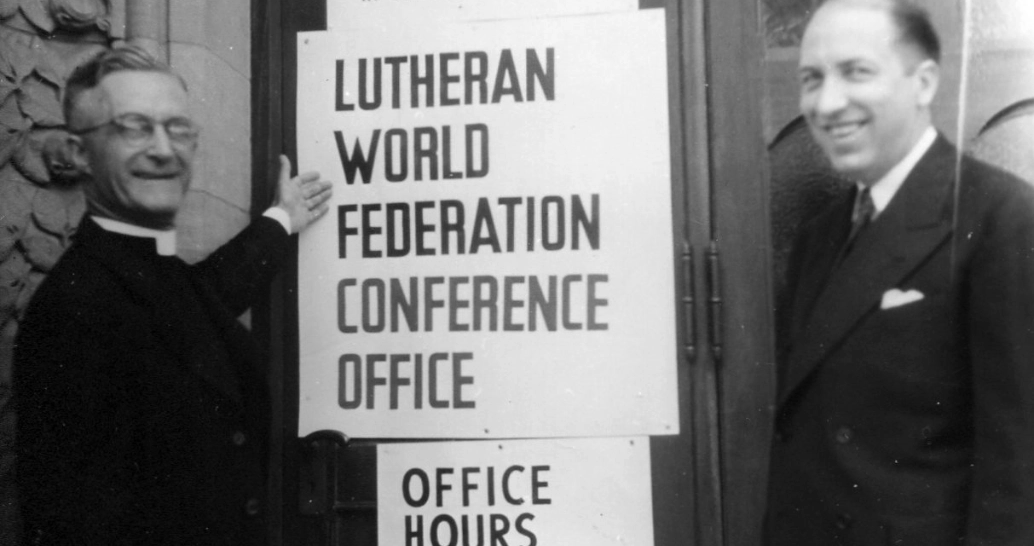 Auf der Ersten Vollversammlung (1947): Prof. Abdel Ross Wentz, Vizepräsident des Lutherischen Weltkonvents und des LWB, und Pfr. Dr. Carl E. Lundqvist, zuständig für die Pressearbeit. Foto: LWB
