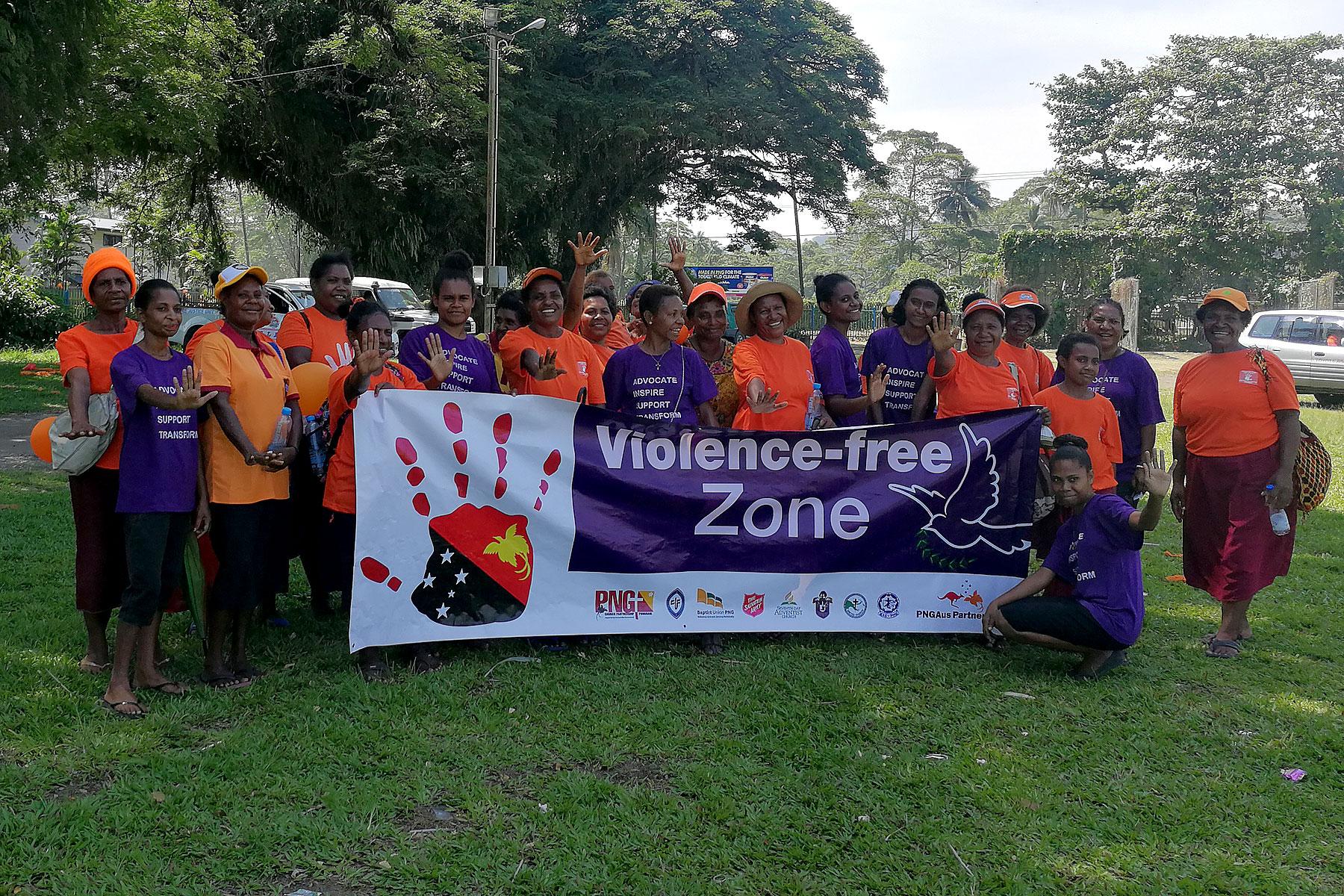 Teilnehmerinnen der 16-Tage-Kampagne "Gegen Gewalt an Frauen" 2019 in Papua Neu Guinea. Foto: ELCPNG/Asenath Tubian