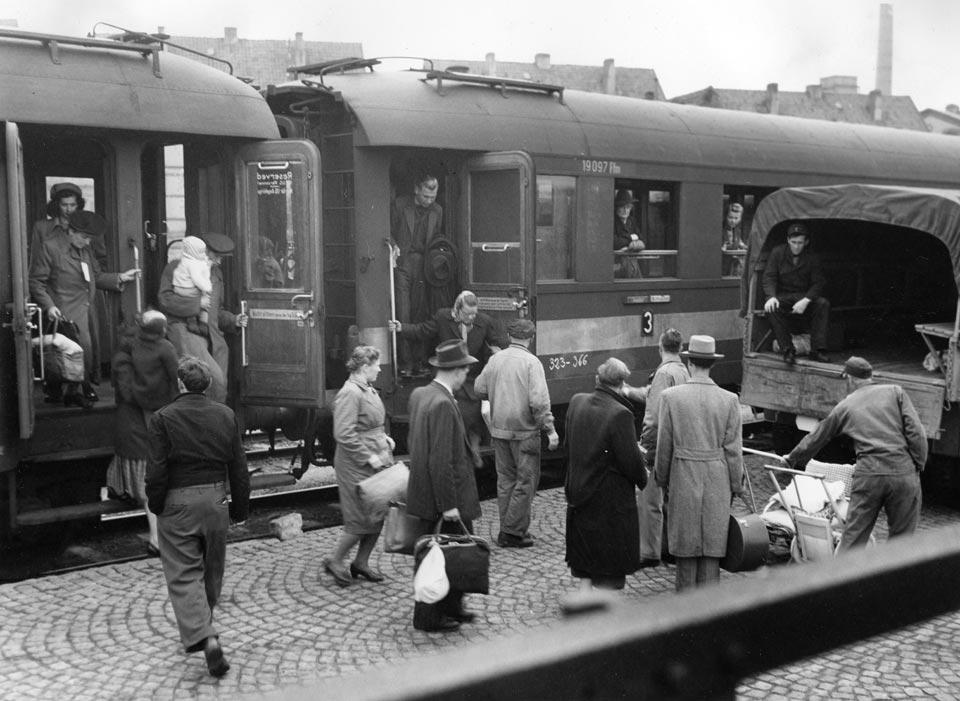 LWF work began at the end of World War II with service to displaced persons such as these in Germany arriving at an embarkment center from area resettlement camps. Â© Archives of the Evangelical Lutheran Church in America