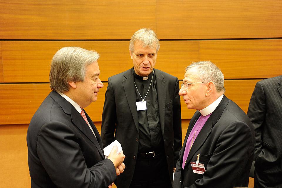 (Left to right) UNHCR High Commissioner AntÃ³nio Guterres, LWF General Secretary Rev. Martin Junge and LWF President Bishop Dr Munib A. Younan at the Dialogue on Faith and Protection. Â© LWF/Peter Williams
