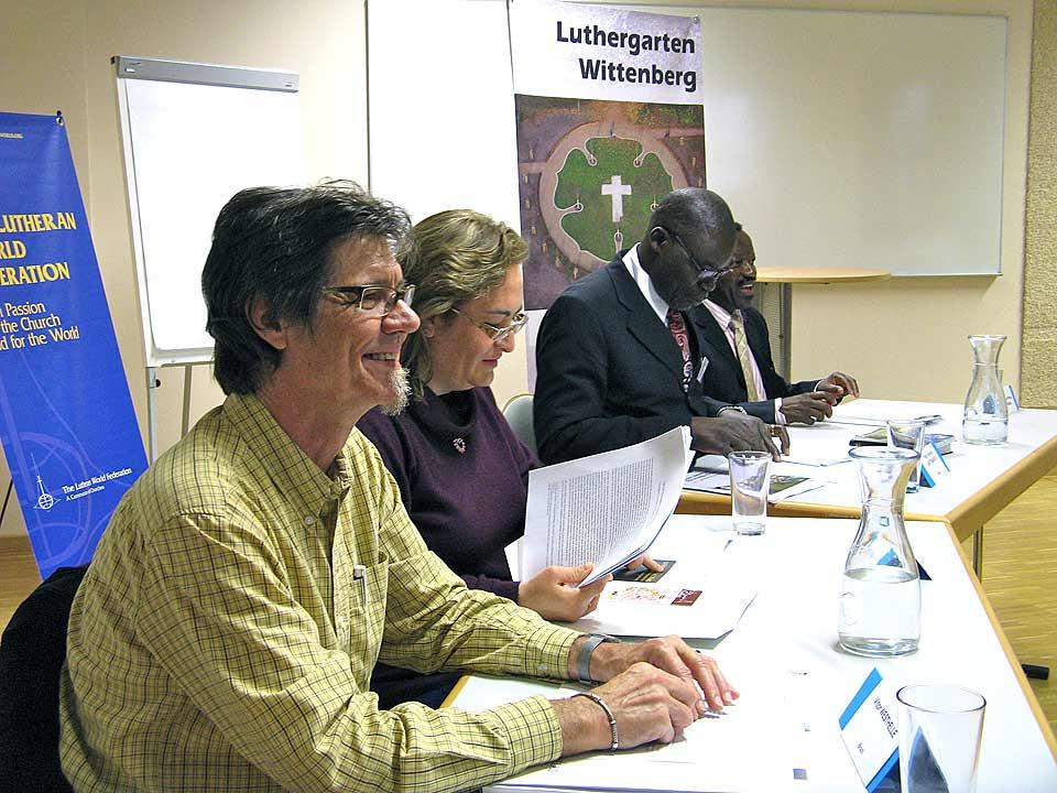 (left to right) Panelists Rev. Dr Vitor Westhelle (Brazil), Angela Trejo (Mexico) and Rev. Dr Peter Amana Bartimawus (Nigeria) together with moderator Bishop Dr Ndanganeni Petrus Phaswana (South Africa) at the Wittenberg consultation Lutheran theological education. Â© LWF/Anli Serfontein