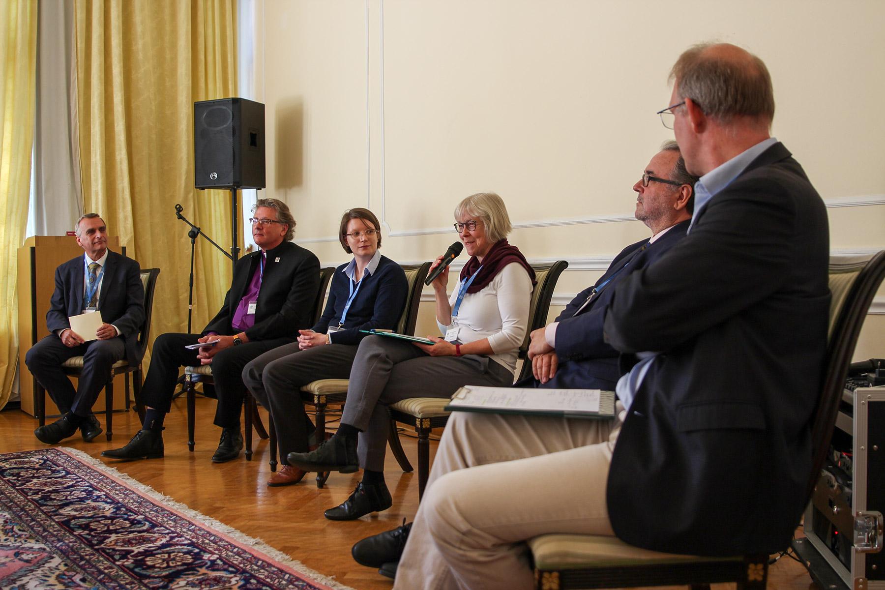 Panel on the situation of minority churches in the Central and Western Europe region. (From left) Michael Martin (moderator), Andreas Wöhle (Protestant Church in the Netherlands), Anna Krauss (Lutheran Council of Great Britain), Renate Dienst (Federation of Evangelical-Lutheran Churches in Switzerland and in the Principality of Liechtenstein), Michael Chalupka (Evangelical Church of the Augsburg Confession in Austria), and Ulrich Rüsen-Weinhold (United Protestant Church of France). Photo: LWF/A. Weyermüller