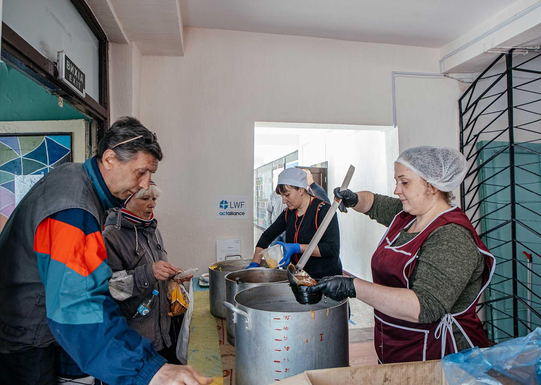 Nothilfe für die Menschen aus der Ukraine. Foto: LWF/ Anatoliy Nazarenko