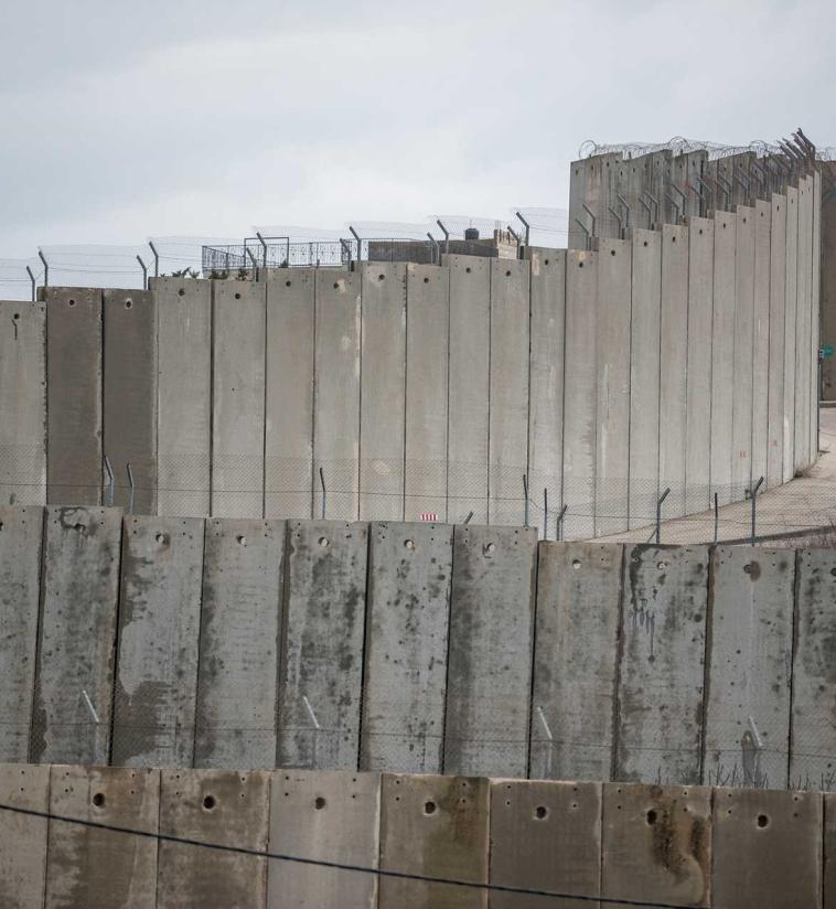 25 February 2020, Jerusalem: The separation wall closes off Bethany from Ras al Amoud near the Mount of Olives. Photo: LWF/Albin Hillert