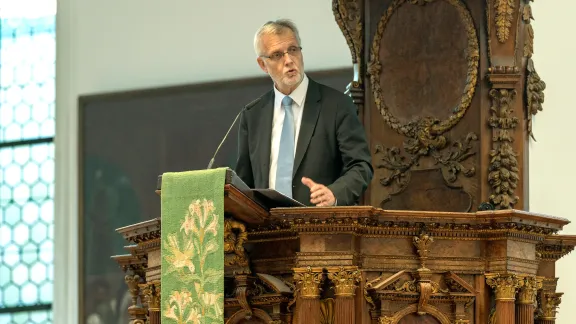 LWF General Secretary Rev.Dr Martin Junge, during his speech at the Ausburg symposium. Photo: Augsburg University