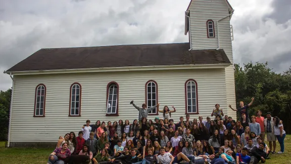 Junge Teilnehmende an dem Jugendcamp in Puerto Fonck, das jedes Jahr vom Jugendreferat der ILCH organisiert wird. Foto: Karla Güttler/Lutherische Kirche in Osorno (ILCH)