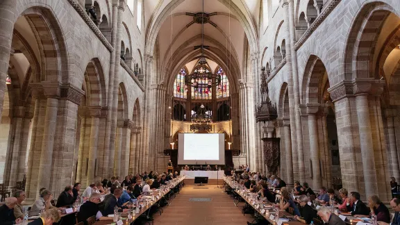 Blick in das Plenum der GEKE-Vollversammlung, die in Basel (Schweiz) stattfindet. Foto: Oliver Hochstrassser/GEKE