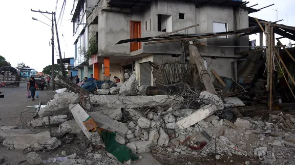 On April 16, an earthquake registering 7.8 magnitude struck off Ecuadorâs central coast, causing widespread damage. Photo: Agencia de Noticias ANDES (CC-BY-SA)