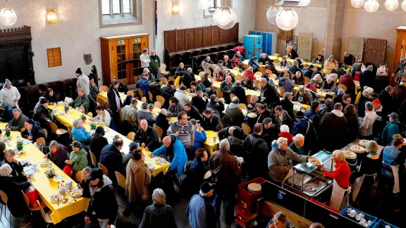 During the weeks of Vesper Church it is very busy in Stuttgart's St. Leonhardâs Church. Photo: ELK-WUE/Monika Johna