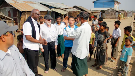 LWF president Archbishop Panti Filibus Musa visits displaced Rohingya at the Ohn Taw Gyi South IDP camp, Rakhine state, Myanmar, in 2018. Photo: LWF/ Phyo Aung Hein