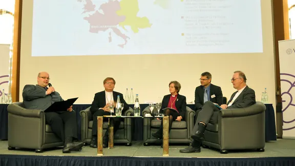 Discussing solidarity in Europe: Bishop Dr TamÃ¡s Fabiny (2nd from left), Bishop Helga Haugland Byfuglien (middle) and Bishop Dr Frank July (right). Photo: EKD/U. Hacke