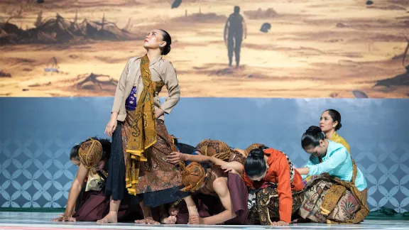 Indonesian dancers perform during the opening session of the ACT Alliance general assembly. Photo: ACT/ Albin Hillert