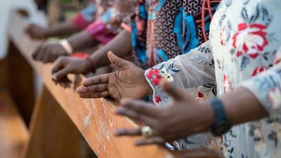 Sunday worship in the Garki parish of the Lutheran Church of Christ in Nigeria. Photo: LWF/Albin Hillert