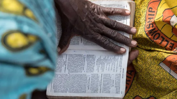 Lent can be understood as “an invitation to draw closer to Christ through intentional spiritual practices while at the same time responding to Christ’s love through compassionate action for others.” Photo: LWF/Albin Hillert