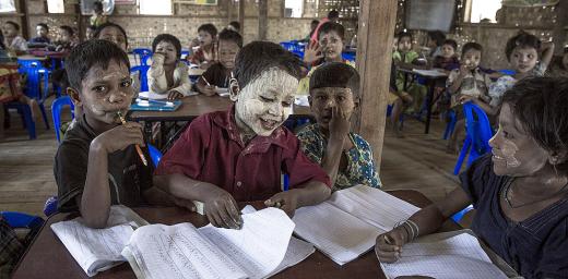 Children wearing the traditional Burmese skin conditioner thanaka in a Temporary Learning Space in Ohn Taw Gyi South camp, Rakhine State. Photo: LWF Myanmar
