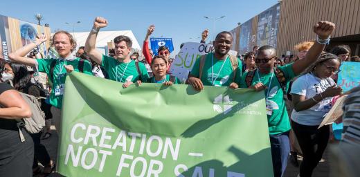 Young delegates from the Lutheran World Federation join hundred people from civil society organizations and faith communities across the globe to march at the United Nations climate change conference COP27 in Sharm el-Sheikh, Egypt. Photo: LWF/Albin Hillert 