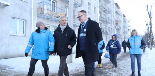 LWF team leader Mark Mullan with UNHCR High Commissioner Filippo Grandi in Kharkiv. Photo: LWF/ Anatolyi Nazarenko